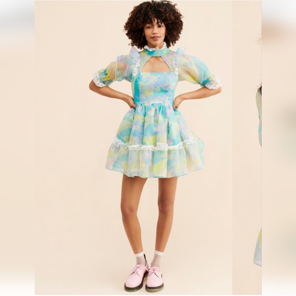 Selkie The 18th Mini Lace Dress - Picture 1 of 14